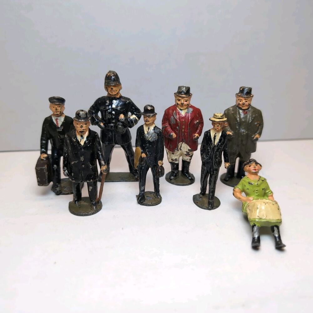 Lot of 8 John Hill & Co‎ Johillco Hollowcast Lead Toy Figures England